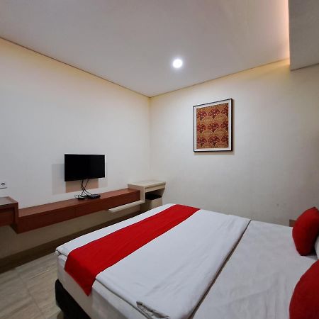 Dewi Uma House Hotel Denpasar  Ngoại thất bức ảnh