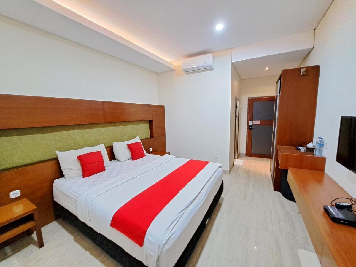Dewi Uma House Hotel Denpasar  Ngoại thất bức ảnh