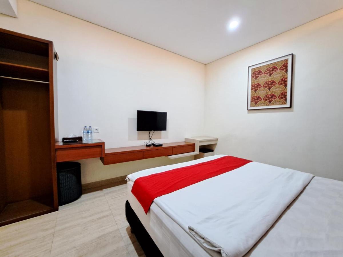 Dewi Uma House Hotel Denpasar  Ngoại thất bức ảnh