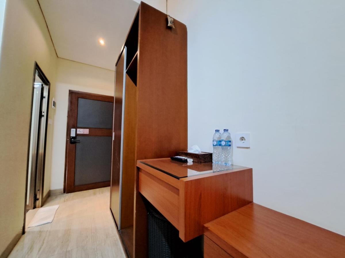 Dewi Uma House Hotel Denpasar  Ngoại thất bức ảnh