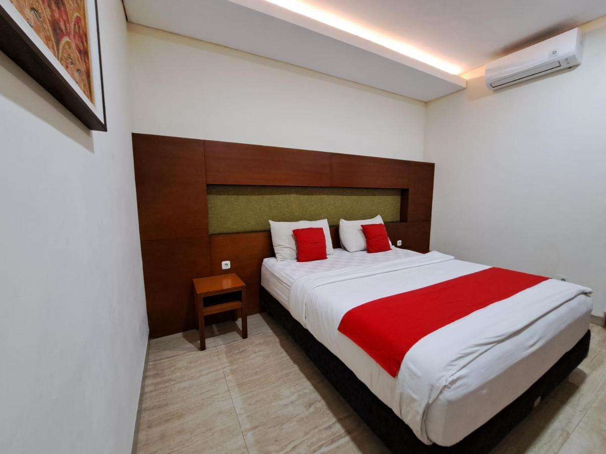 Dewi Uma House Hotel Denpasar  Ngoại thất bức ảnh