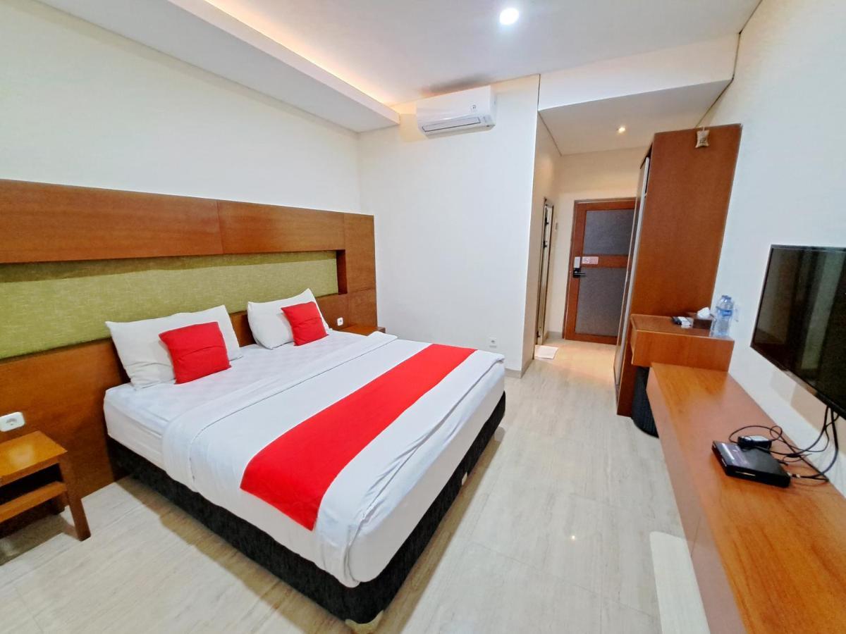 Dewi Uma House Hotel Denpasar  Ngoại thất bức ảnh