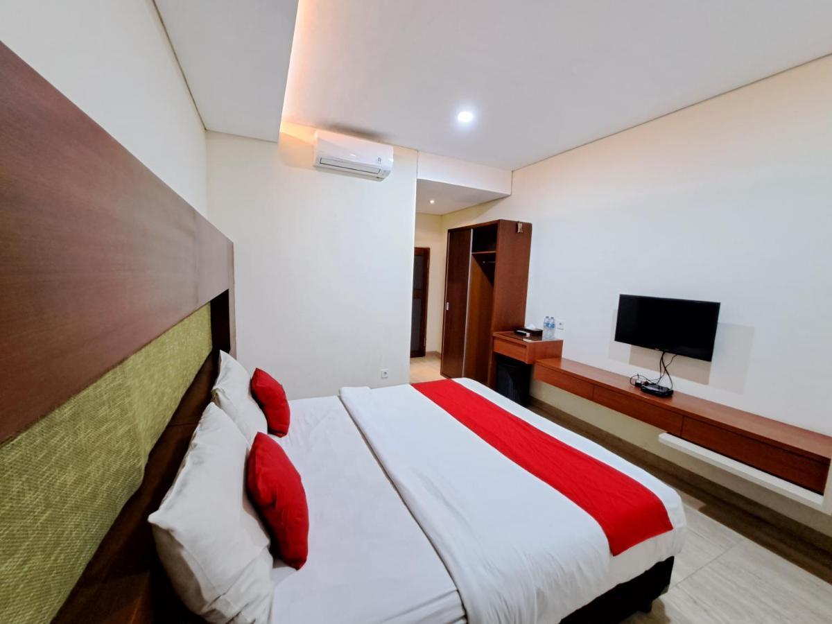 Dewi Uma House Hotel Denpasar  Ngoại thất bức ảnh