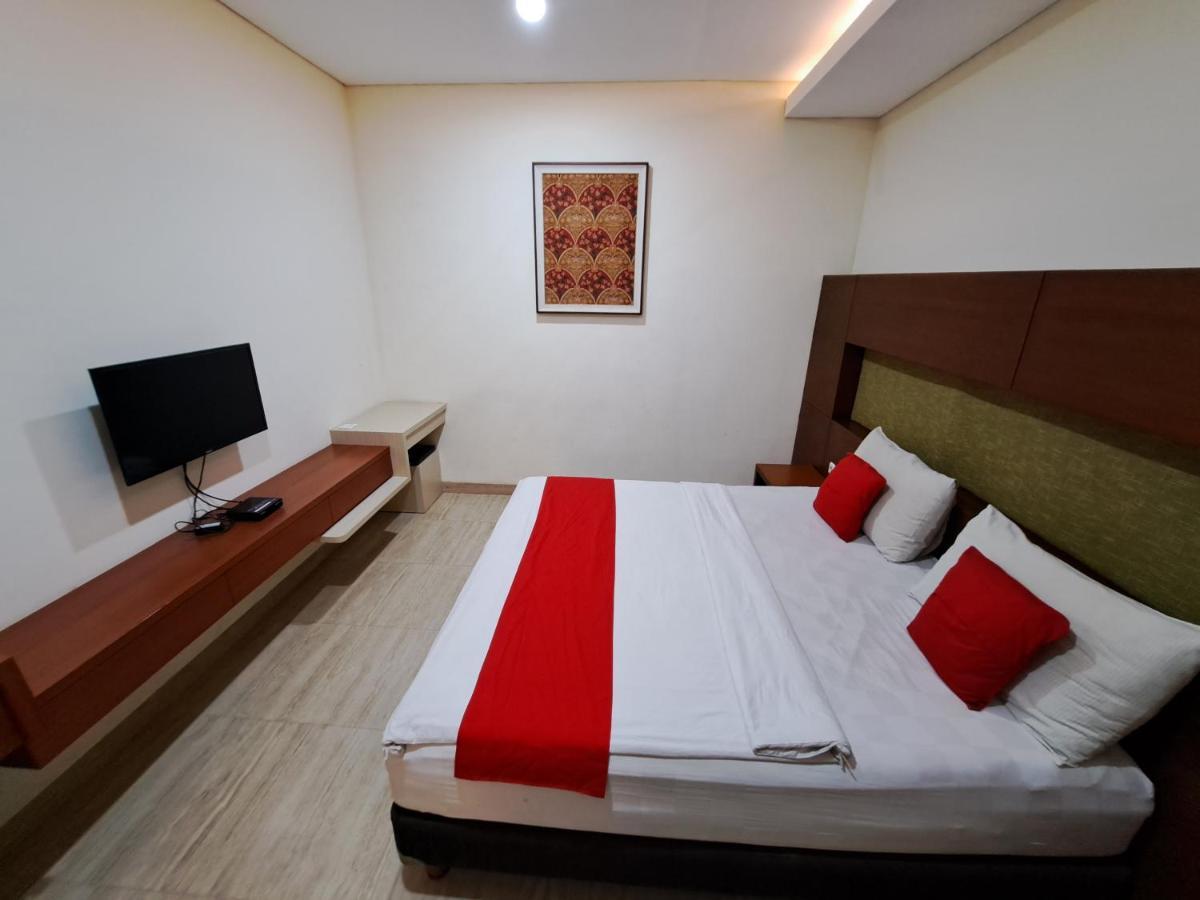 Dewi Uma House Hotel Denpasar  Ngoại thất bức ảnh